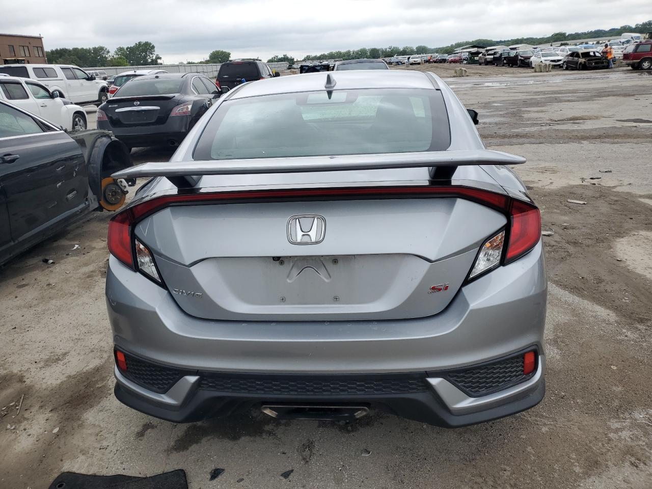 2018 Honda Civic Si VIN: 2HGFC3A59JH750198 Lot: 65153705