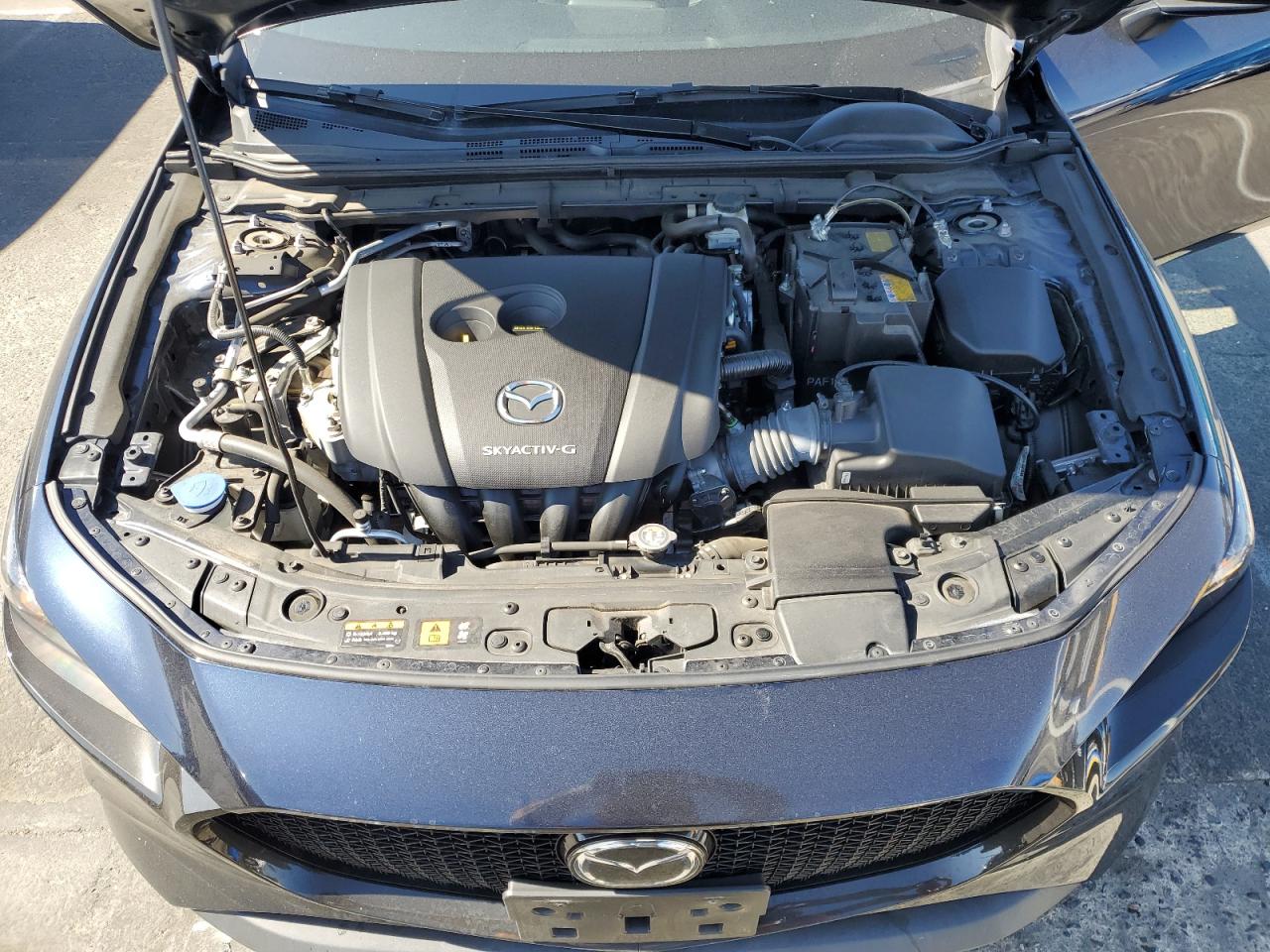 JM1BPAJL9N1518418 2022 Mazda 3