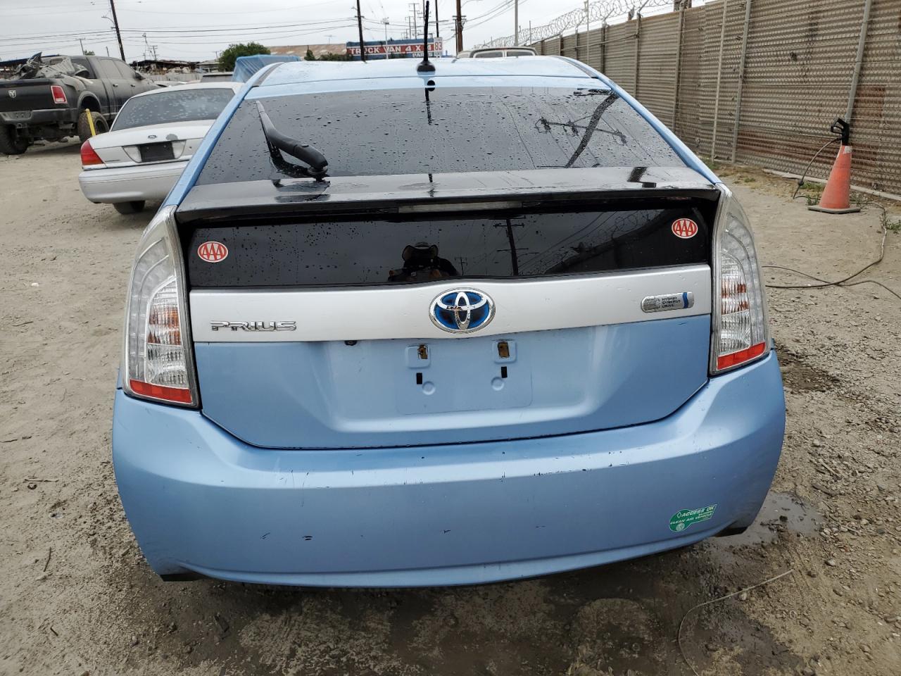 2015 Toyota Prius Plug-In VIN: JTDKN3DP7F3075451 Lot: 65999355