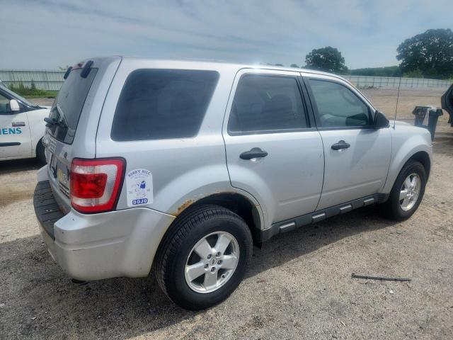  FORD ESCAPE 2012 Srebrny