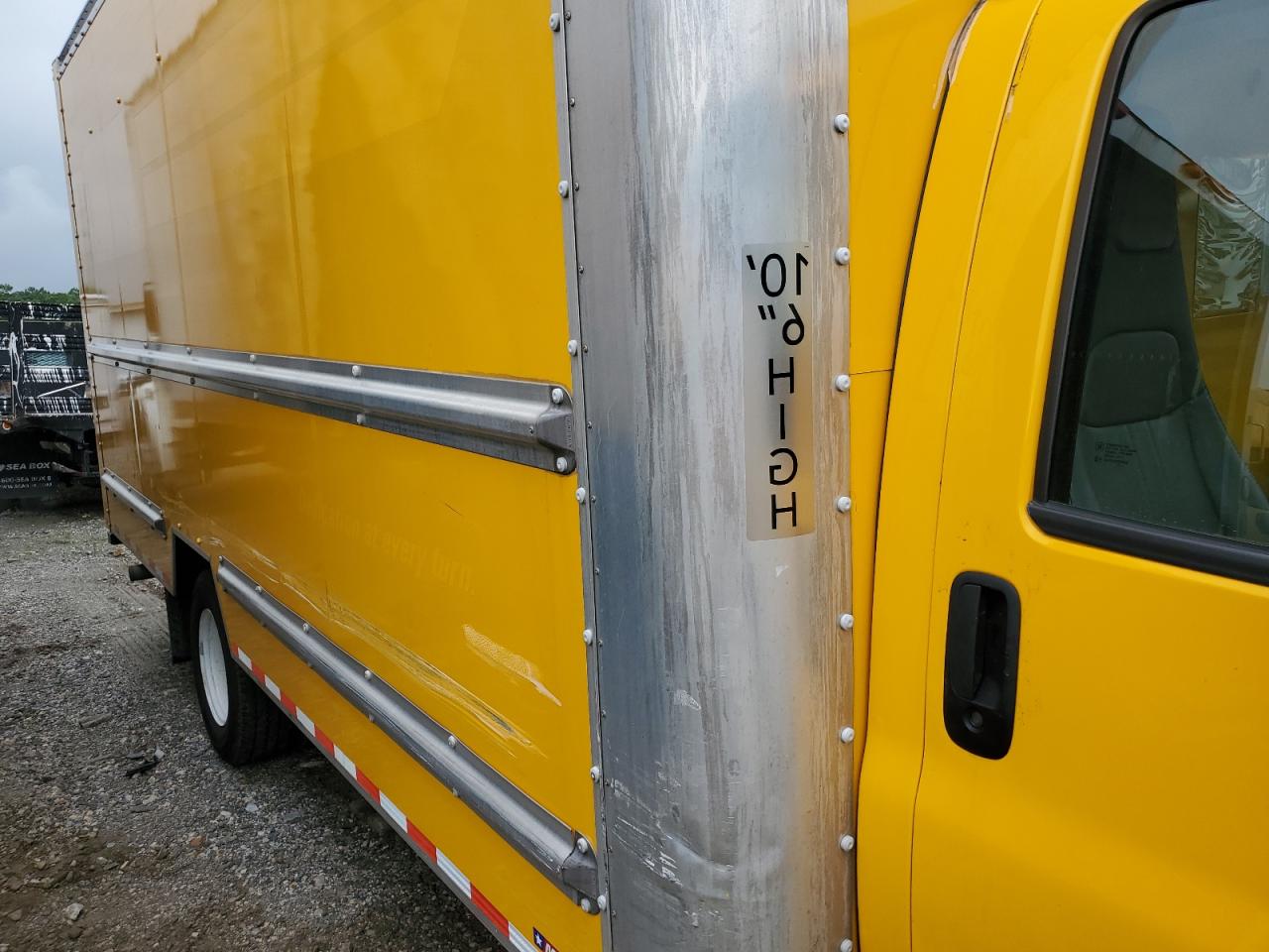2021 GMC Savana Cut - Trucks Expeditor Truck VIN: 7GZ37TC79MN006748 Lot: 65012875