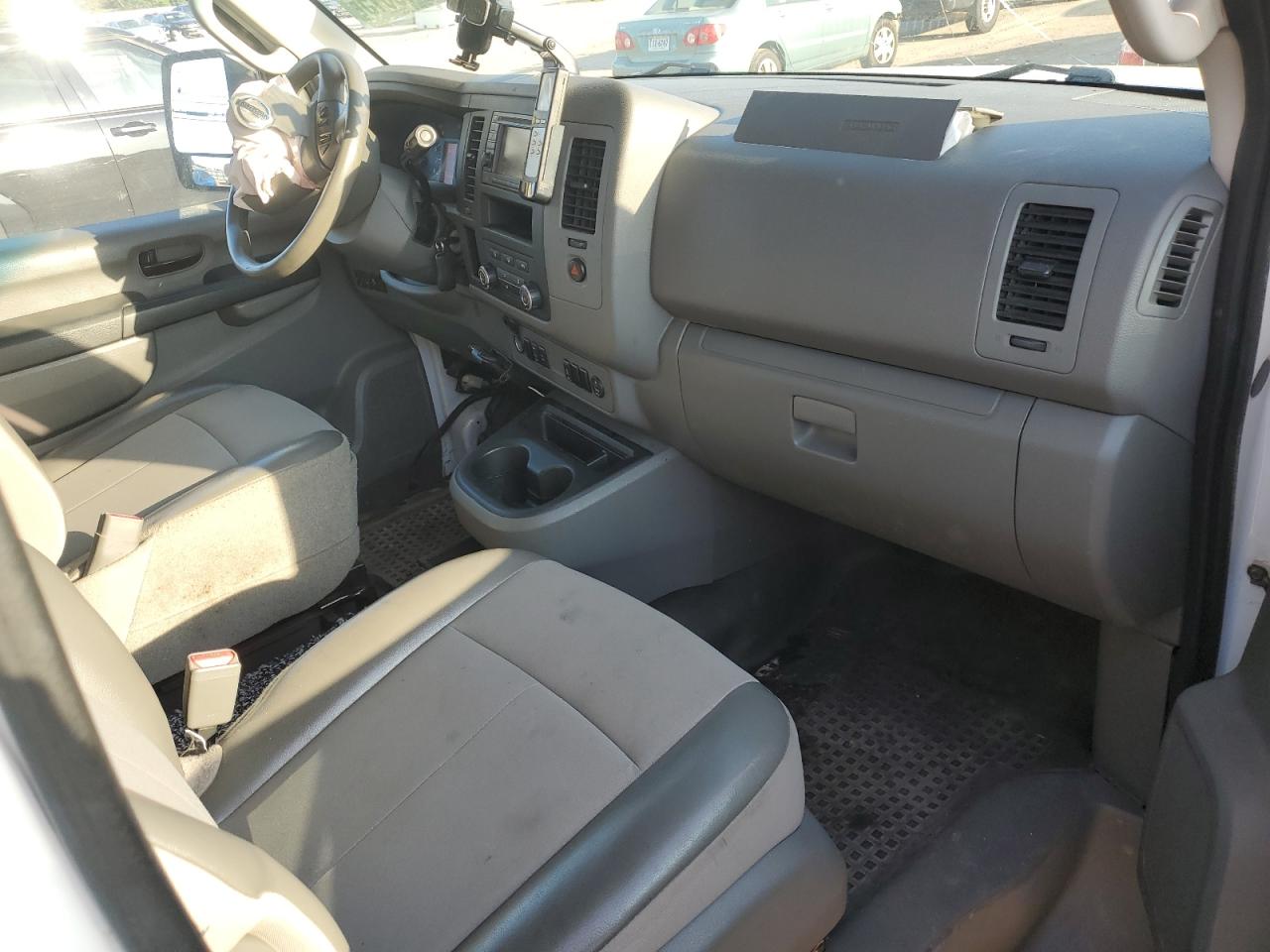 1n6af0ly0en100014 1N6AF0LY0EN100014 2014 Nissan Nv 2500
