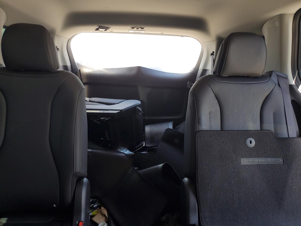 2024 Kia Carnival Ex VIN: KNDNC5H37R6432197 Lot: 65617085