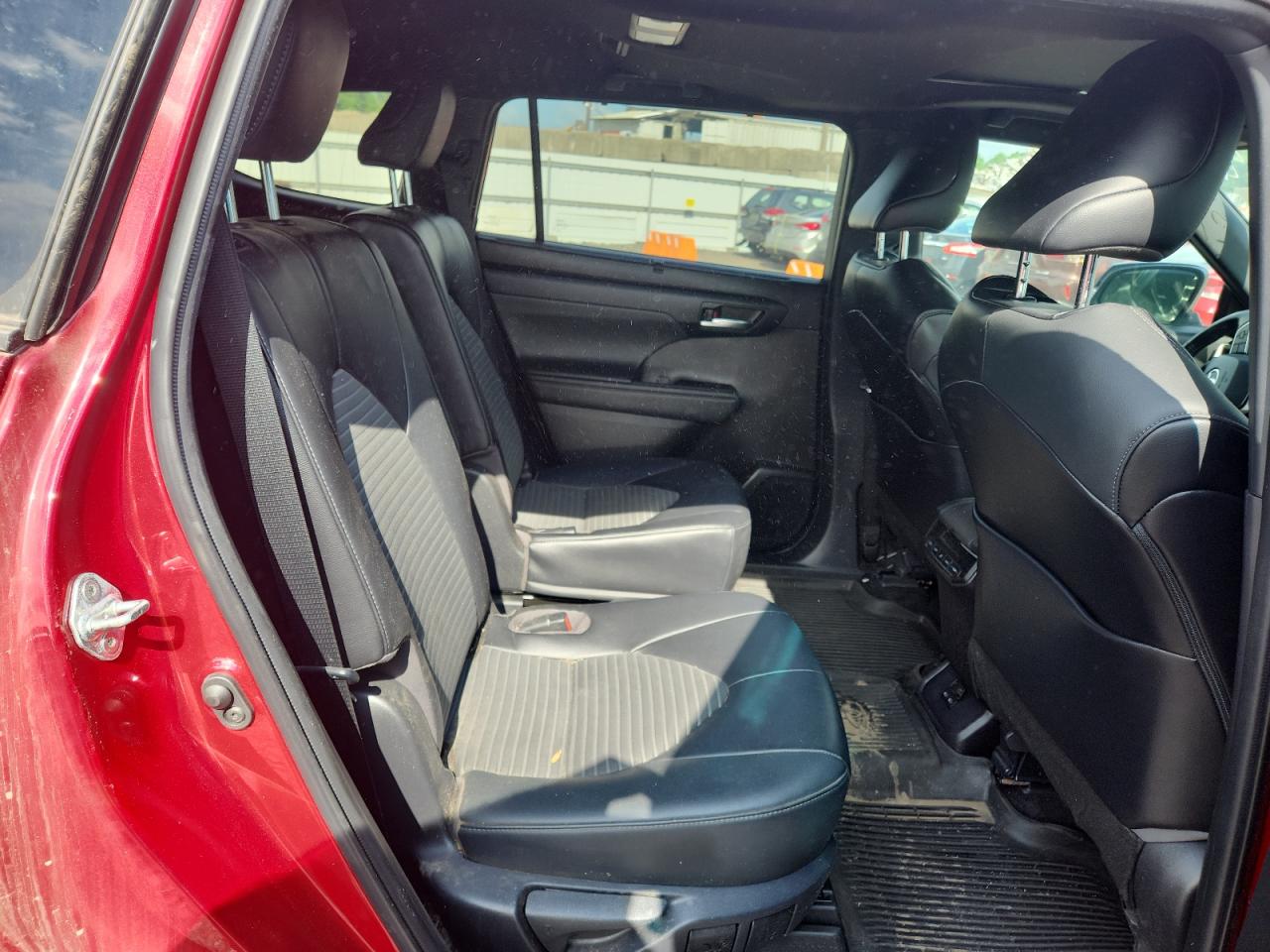 2022 Toyota Highlander Xse VIN: 5TDLZRBH9NS253770 Lot: 62316435