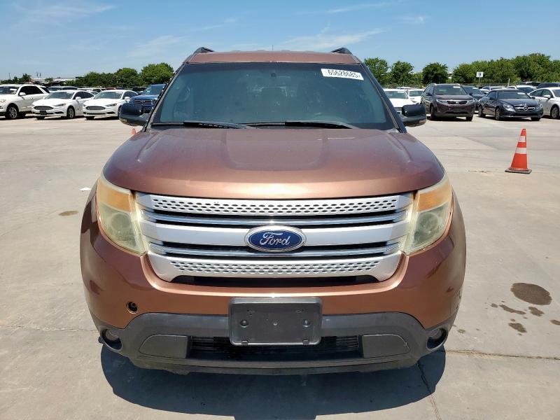 Parquets FORD EXPLORER 2012 Brązowy