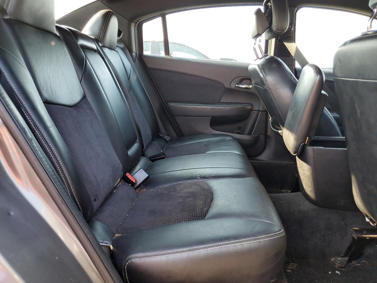 2011 Chrysler 200 S VIN: 1C3BC8FG3BN611590 Lot: 66076945