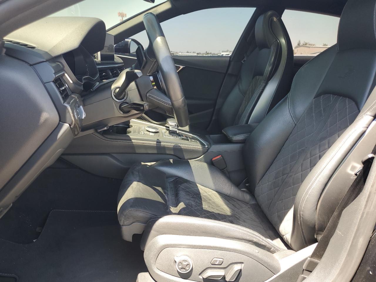 waub4cf50ka098572 WAUB4CF50KA098572 2019 Audi S5 Premium Plus
