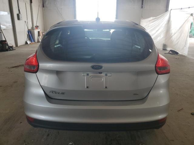  FORD FOCUS 2017 Серебристый