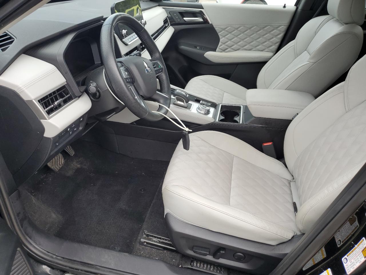 2024 Mitsubishi Outlander Sel VIN: JA4T5WA95RZ044707 Lot: 65263615