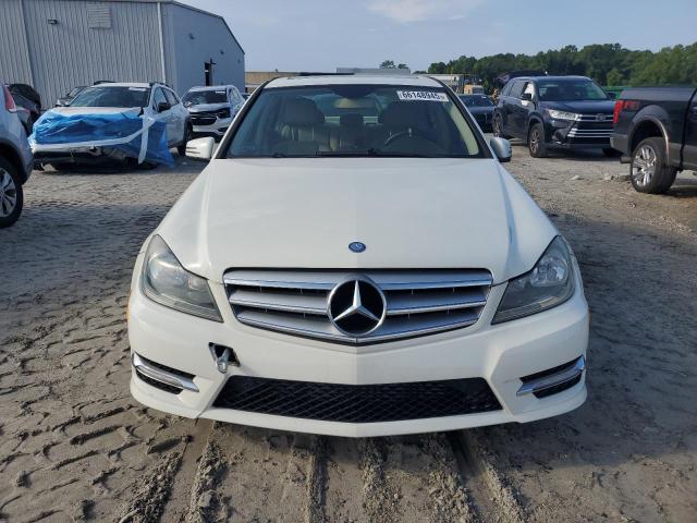  MERCEDES-BENZ C-CLASS 2012 Белы