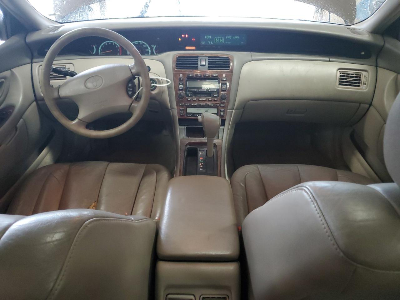 2000 Toyota Avalon Xl VIN: 4T1BF28B1YU005264 Lot: 64400835
