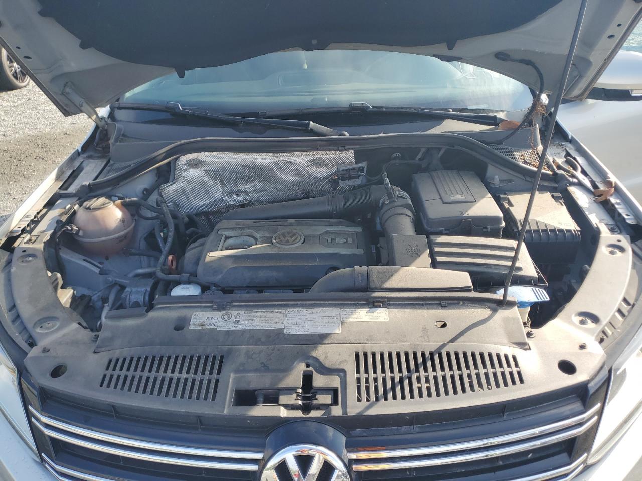 2013 Volkswagen Tiguan S VIN: WVGAV7AX1DW537999 Lot: 58522505