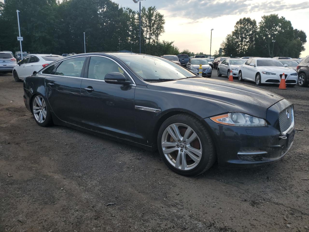 sajwj2gdxd8v45806 SAJWJ2GDXD8V45806 2013 Jaguar Xjl Portfolio