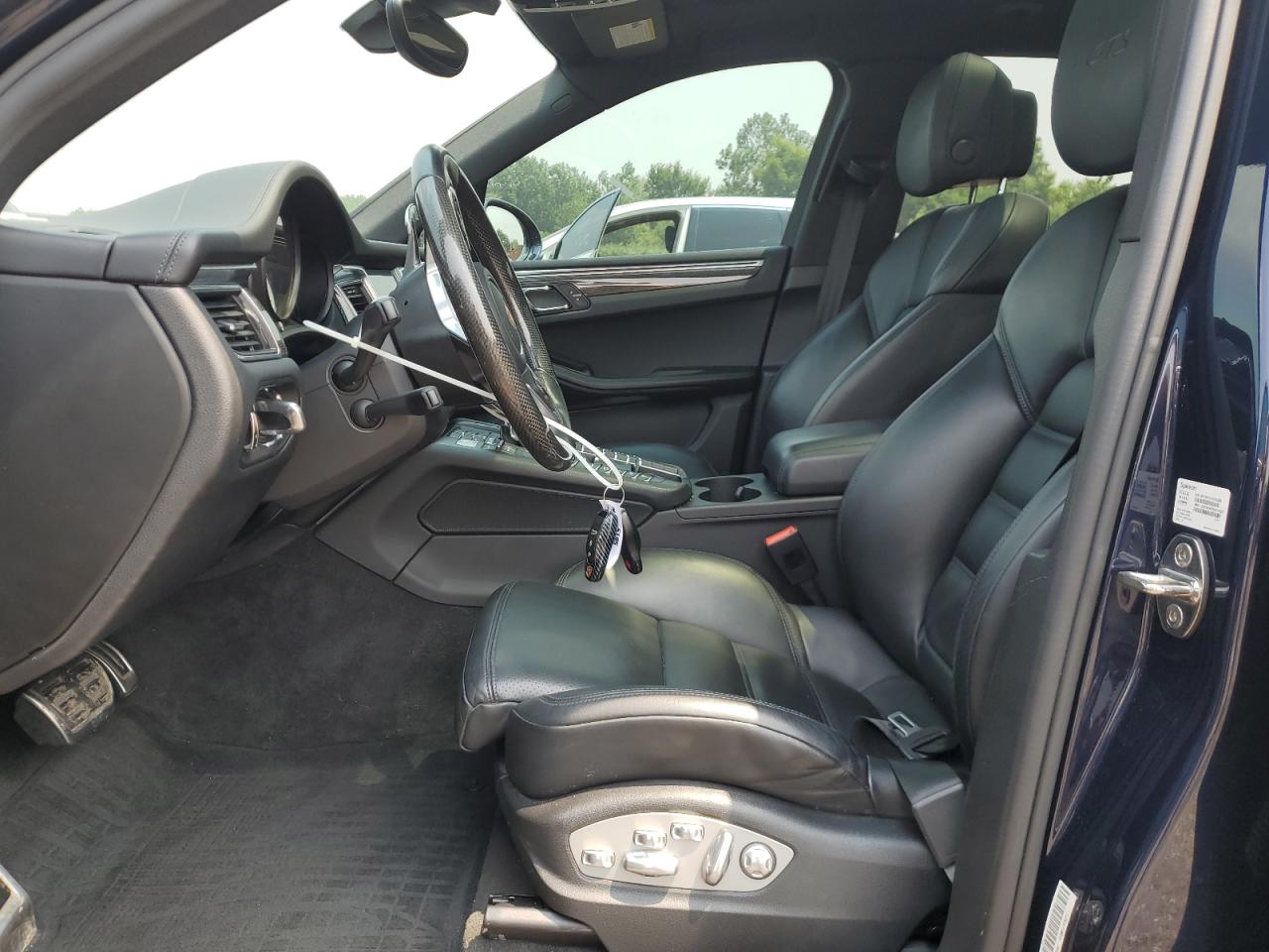 2017 Porsche Macan Gts VIN: WP1AG2A54HLB54953 Lot: 67196565