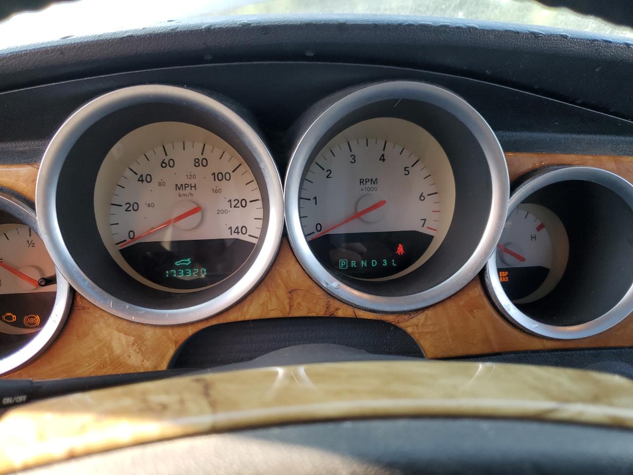 2005 Dodge Magnum Sxt VIN: 2D8FV48V15H560987 Lot: 64271215