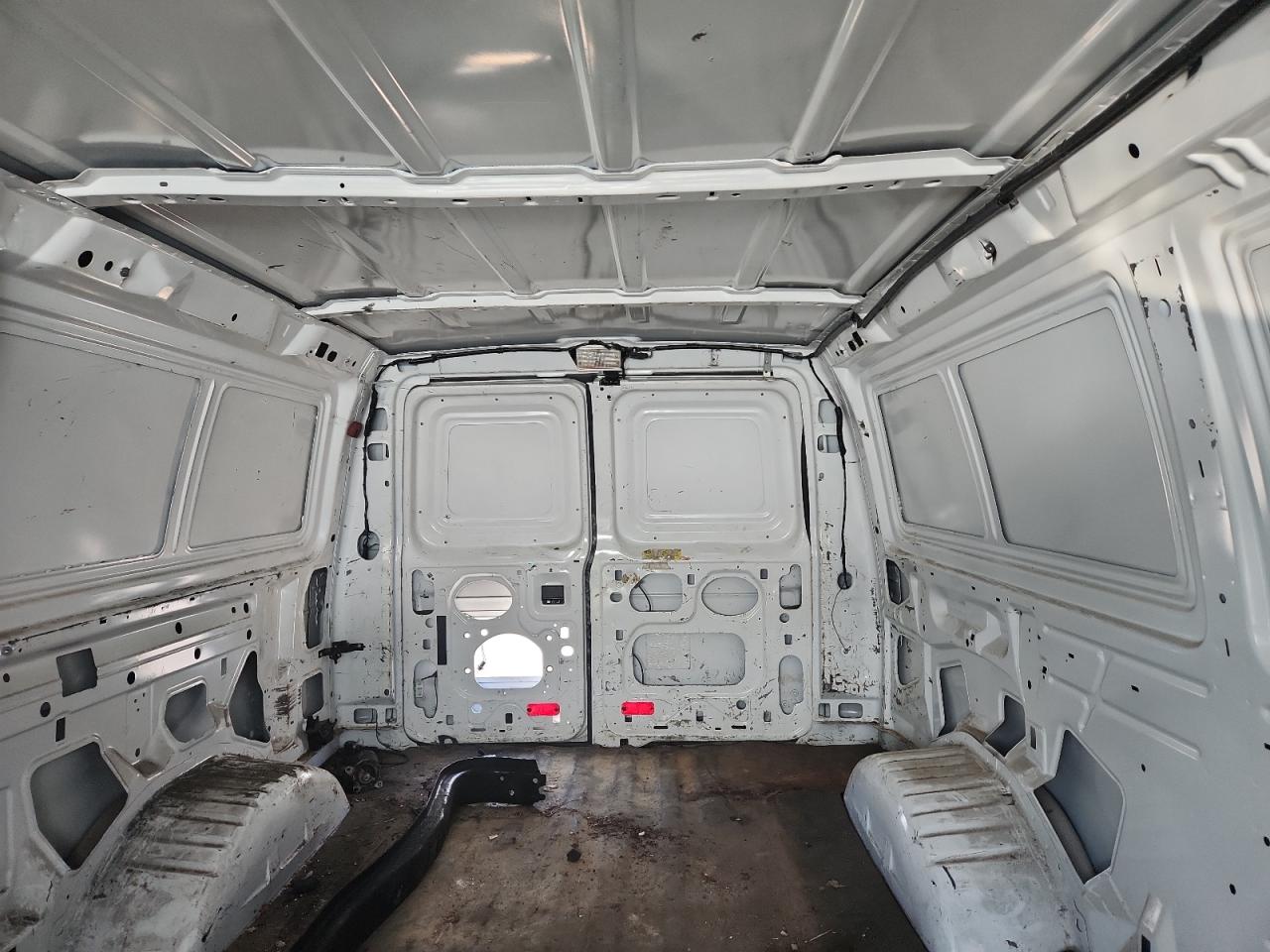 2011 Ford Econoline E350 Super Duty Van VIN: 1FTSE3EL8BDB11826 Lot: 62511405