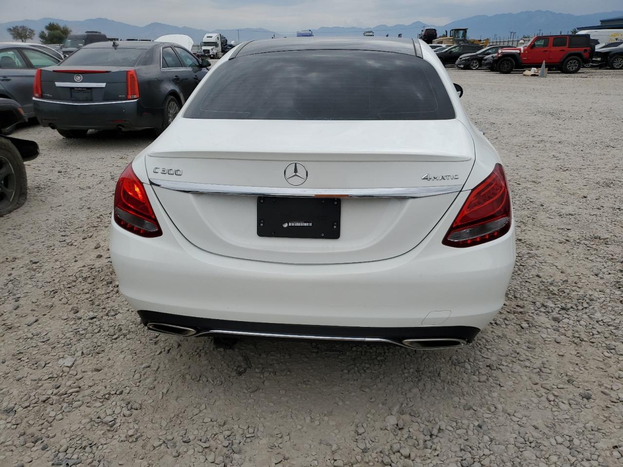 2016 Mercedes-Benz C 300 4Matic VIN: 55SWF4KB6GU100516 Lot: 65192045