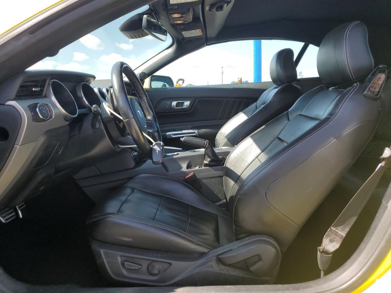 2021 Ford Mustang VIN: 1FATP8UH9M5103343 Lot: 64374405