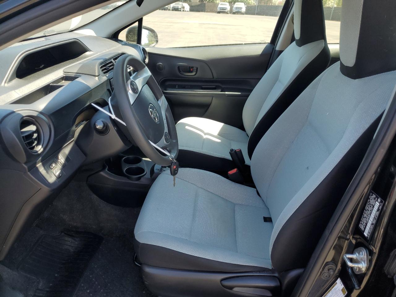 2015 Toyota Prius C VIN: JTDKDTB36F1110110 Lot: 67324845