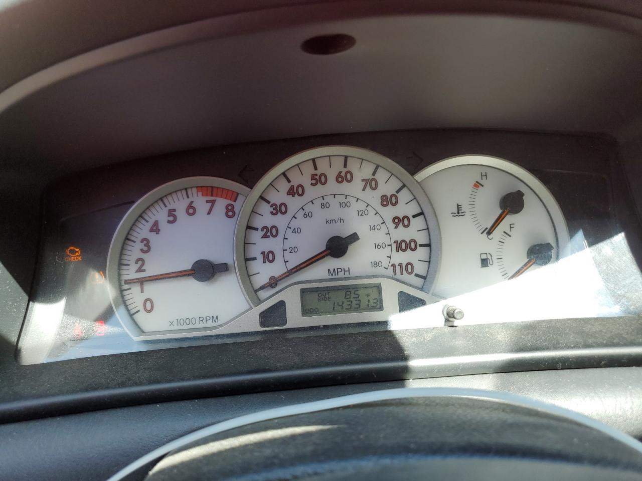 2t1br32e15c408917 2T1BR32E15C408917 2005 Toyota Corolla Ce