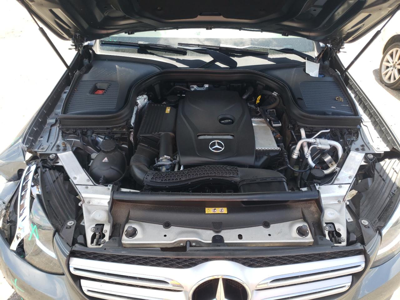 2016 Mercedes-Benz Glc 300 VIN: WDC0G4JB6GF103704 Lot: 64268095