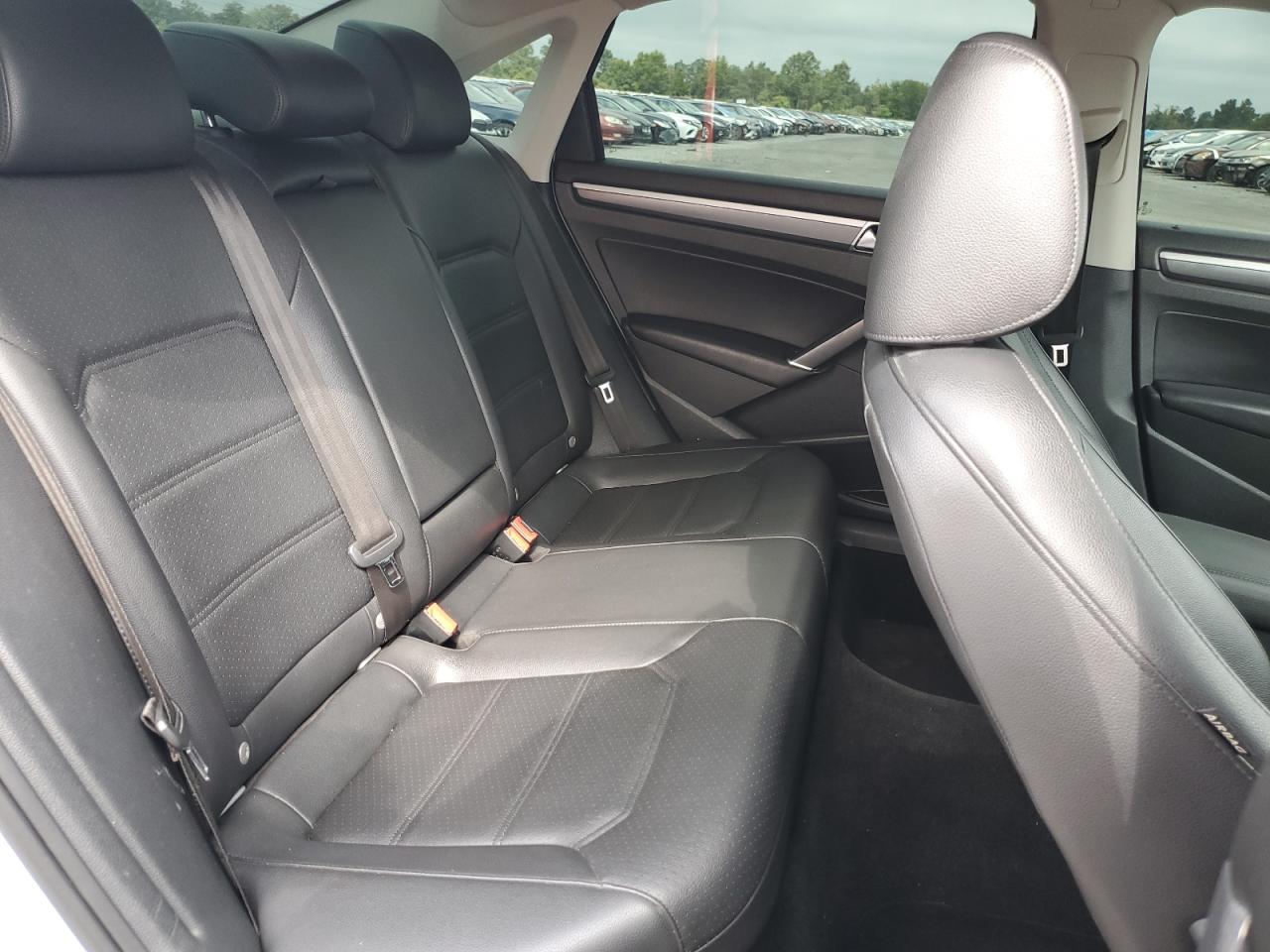 2018 Volkswagen Passat S VIN: 1VWAA7A30JC019695 Lot: 64403445