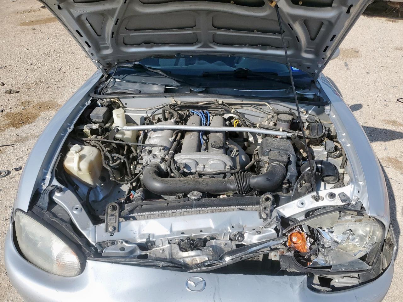 1999 Mazda Mx-5 Miata VIN: JM1NB353XX0103618 Lot: 64654945