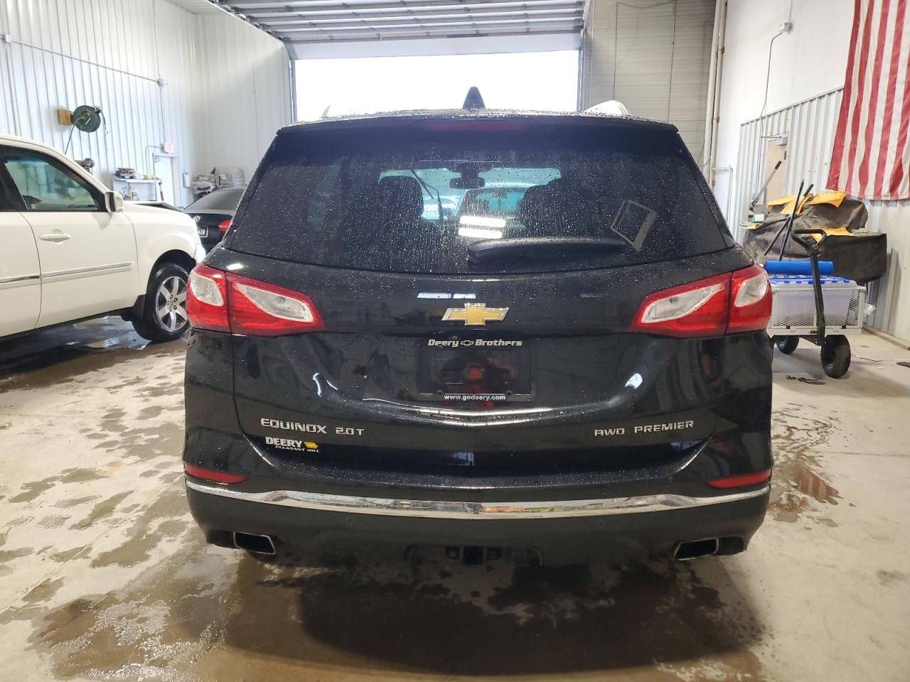 2GNAXYEX2K6121439 2019 Chevrolet Equinox Premier