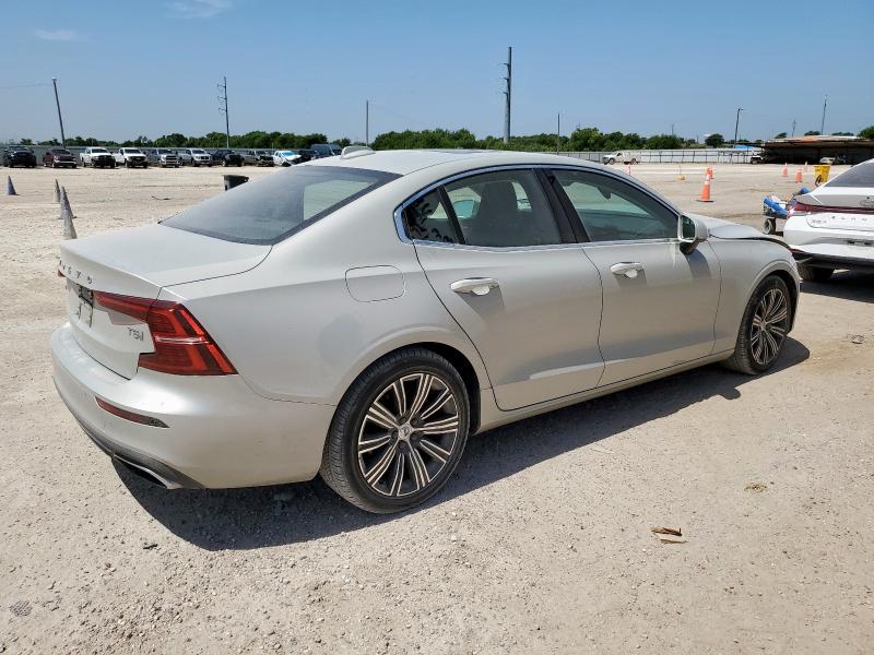  VOLVO S60 2020 Серебристый