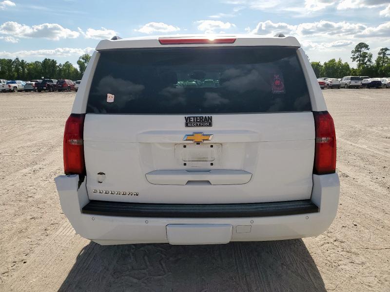  CHEVROLET SUBURBAN 2018 White