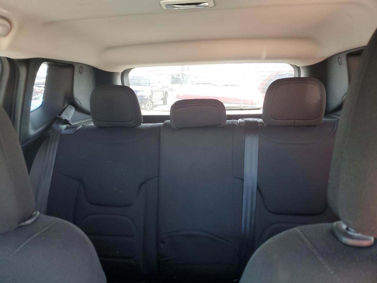 2020 Jeep Renegade Latitude VIN: ZACNJABB3LPL28810 Lot: 63623385