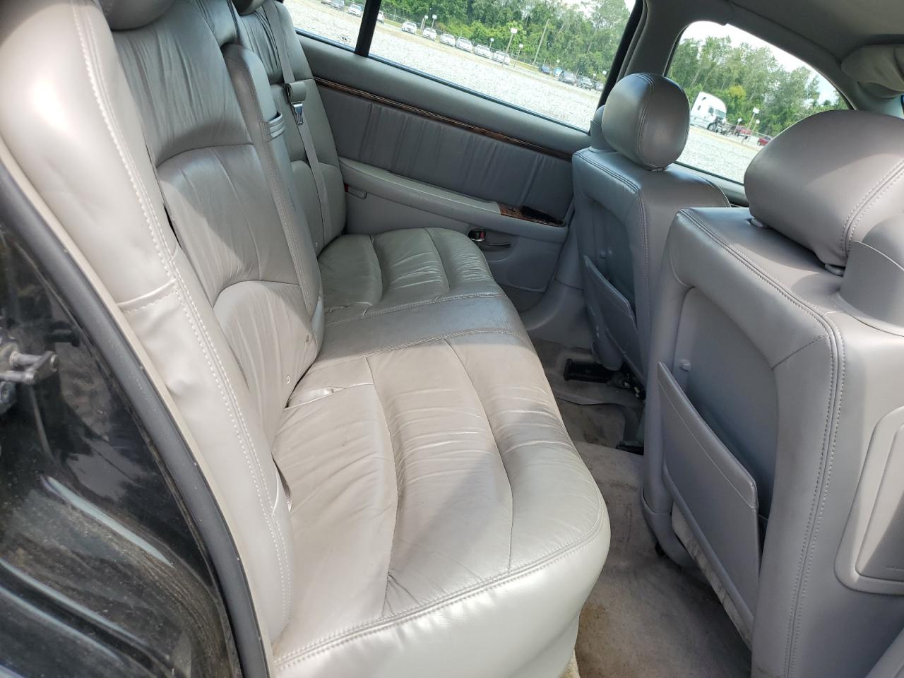 2004 Buick Park Avenue Ultra VIN: 1G4CU541944110024 Lot: 64722555