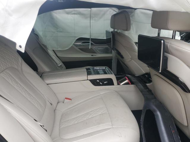 2020 BMW 750 XI  