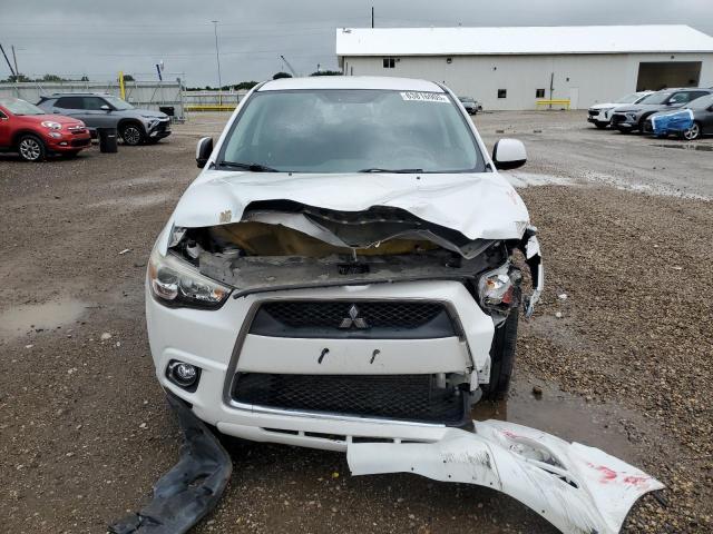 Паркетники MITSUBISHI OUTLANDER 2012 Белы