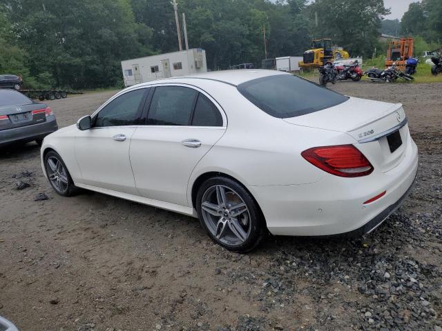  MERCEDES-BENZ E-CLASS 2018 Biały