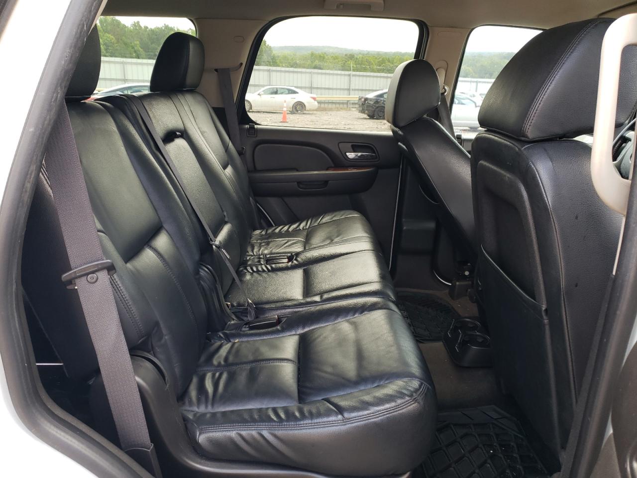 2011 Chevrolet Tahoe C1500 Ls VIN: 1GNSCAE09BR226266 Lot: 64352165