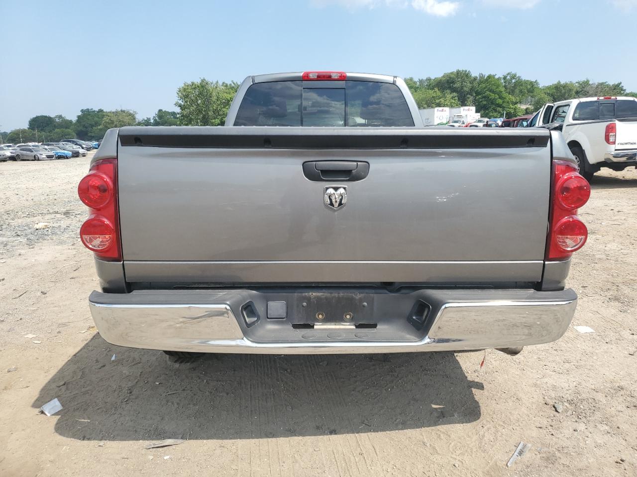 2007 Dodge Ram 1500 St VIN: 1D7HA16K87J557165 Lot: 63660185