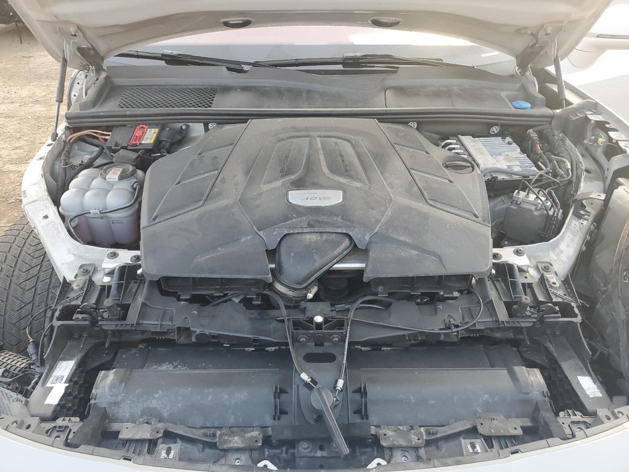 2022 Porsche Cayenne Coupe VIN: WP1BA2AY6NDA49918 Lot: 62919305