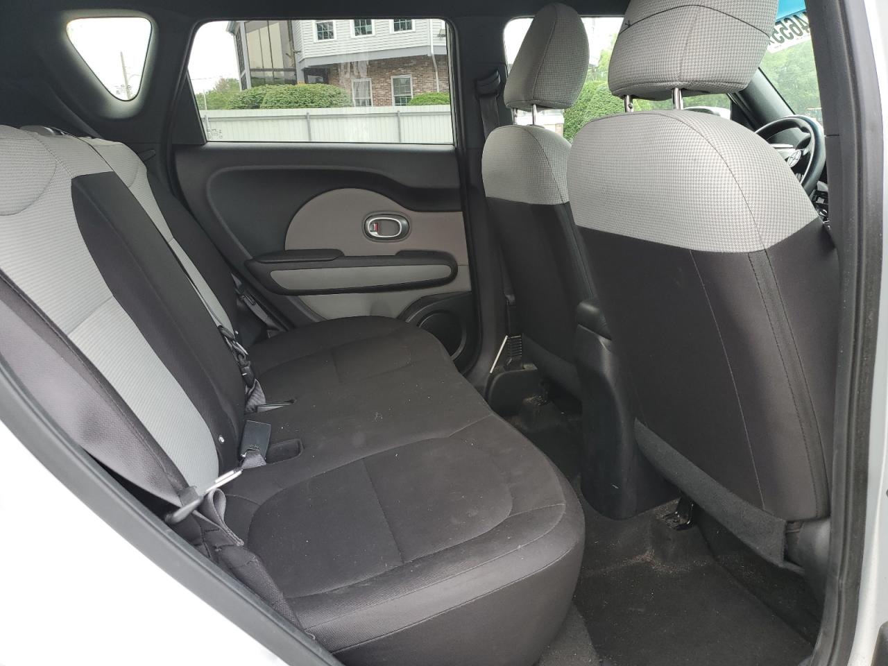 2015 Kia Soul VIN: KNDJN2A27F7809965 Lot: 61144655