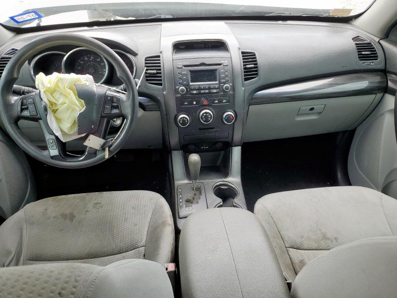  KIA SORENTO 2013 Серебристый