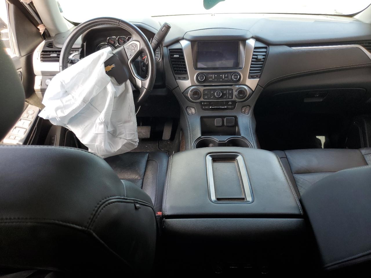 2019 Chevrolet Tahoe C1500 Lt VIN: 1GNSCBKC8KR219202 Lot: 66198535