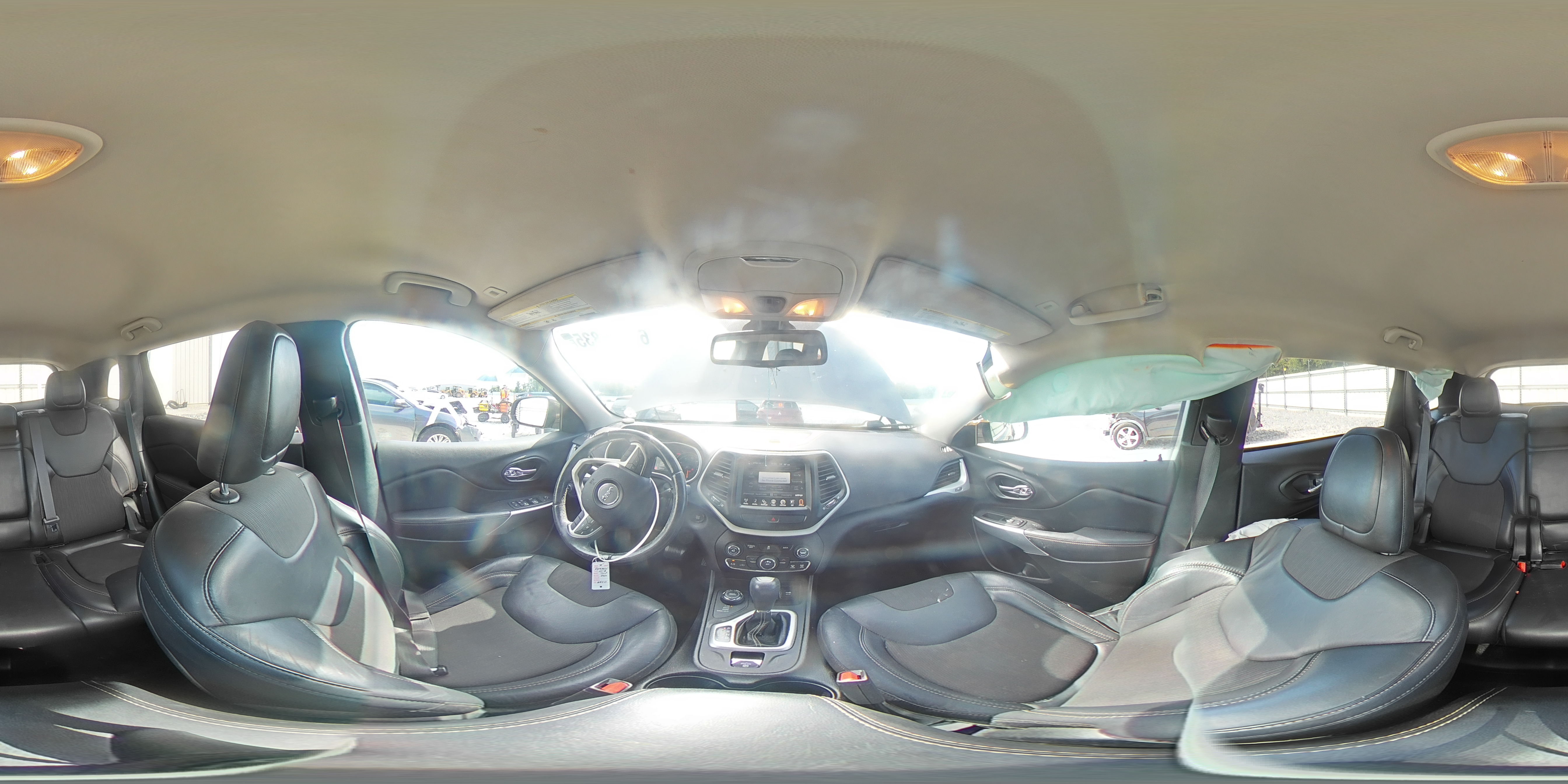 2018 Jeep Cherokee Latitude Plus VIN: 1C4PJMLBXJD606741 Lot: 67196835