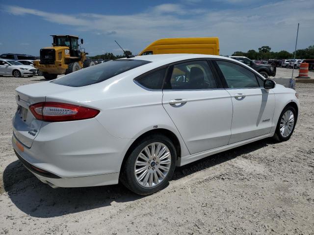  FORD FUSION 2015 Белый