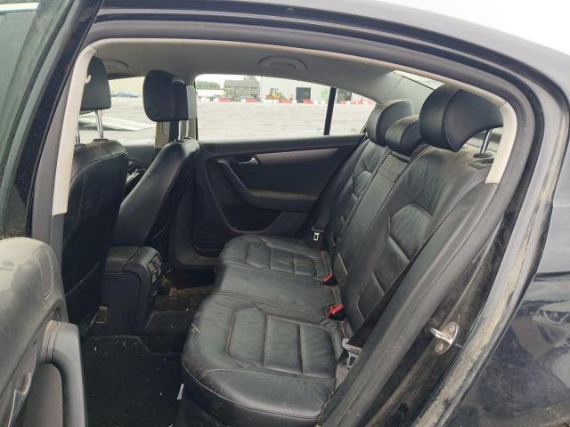 2011 VOLKSWAGEN PASSAT SE