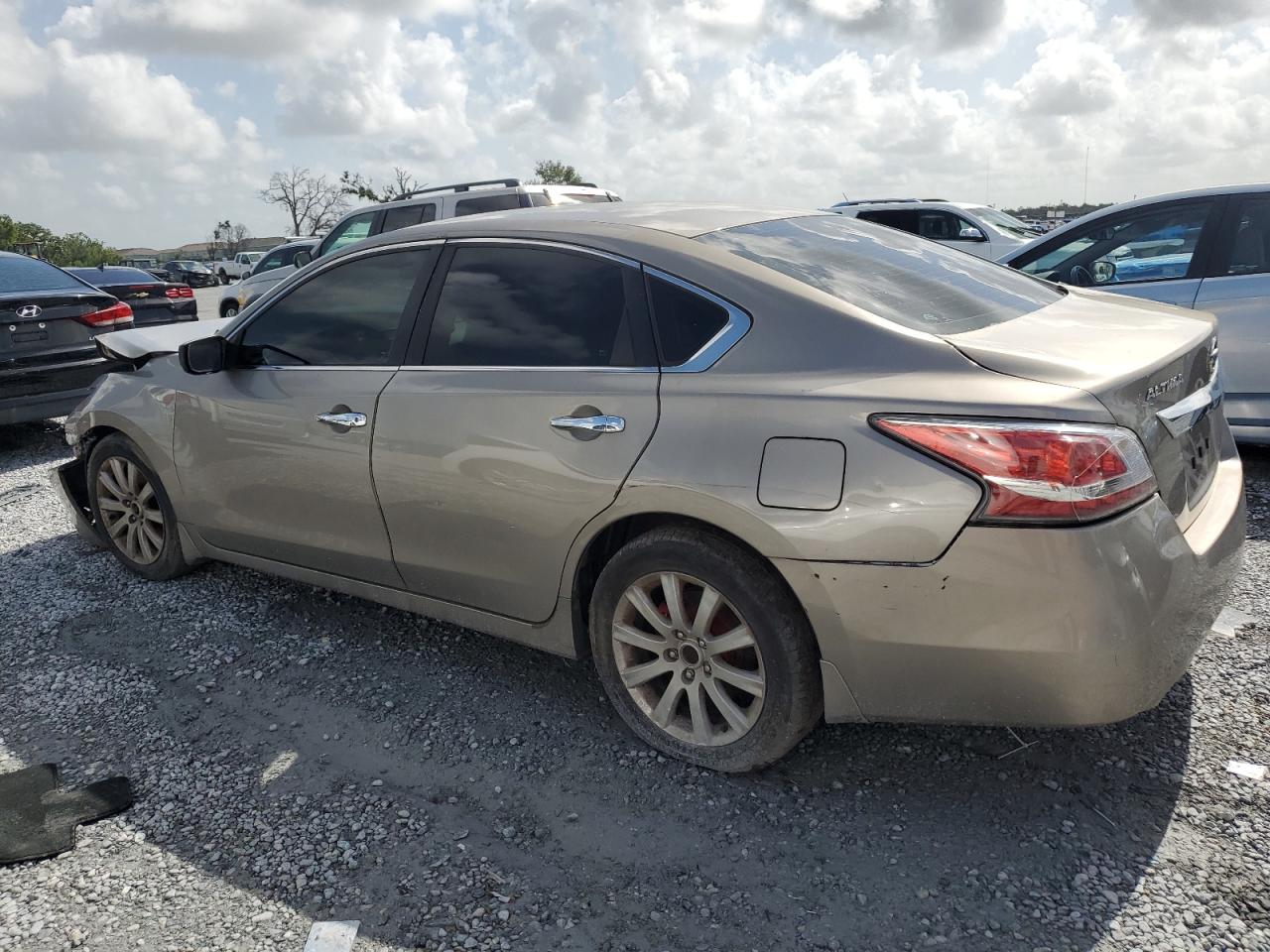 1n4al3ap0fn367541 1N4AL3AP0FN367541 2015 Nissan Altima 2.5