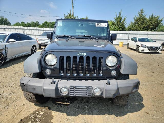 Parquets JEEP WRANGLER 2015 Czarny