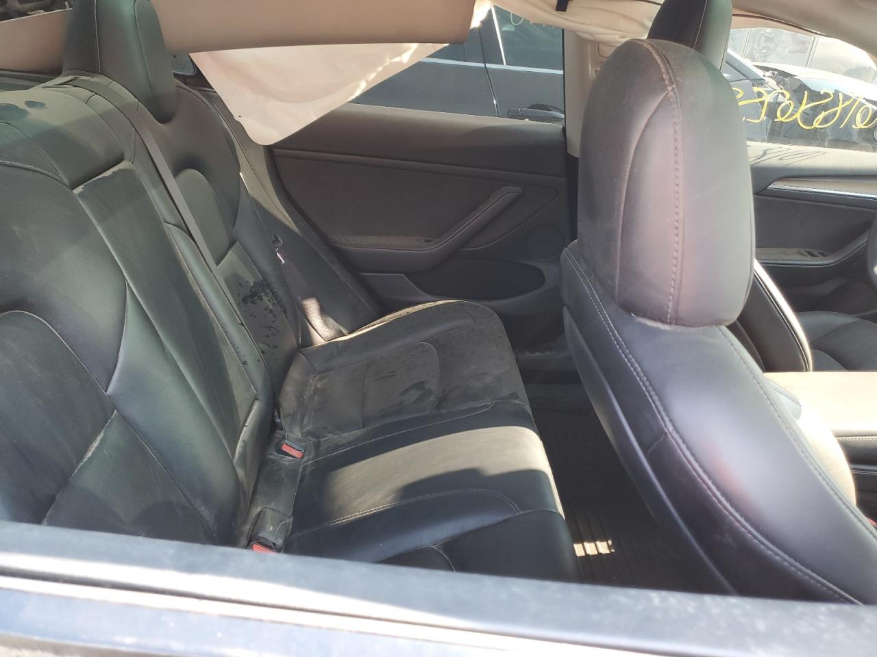 2022 Tesla Model 3 VIN: 5YJ3E1EA1NF371246 Lot: 61856255