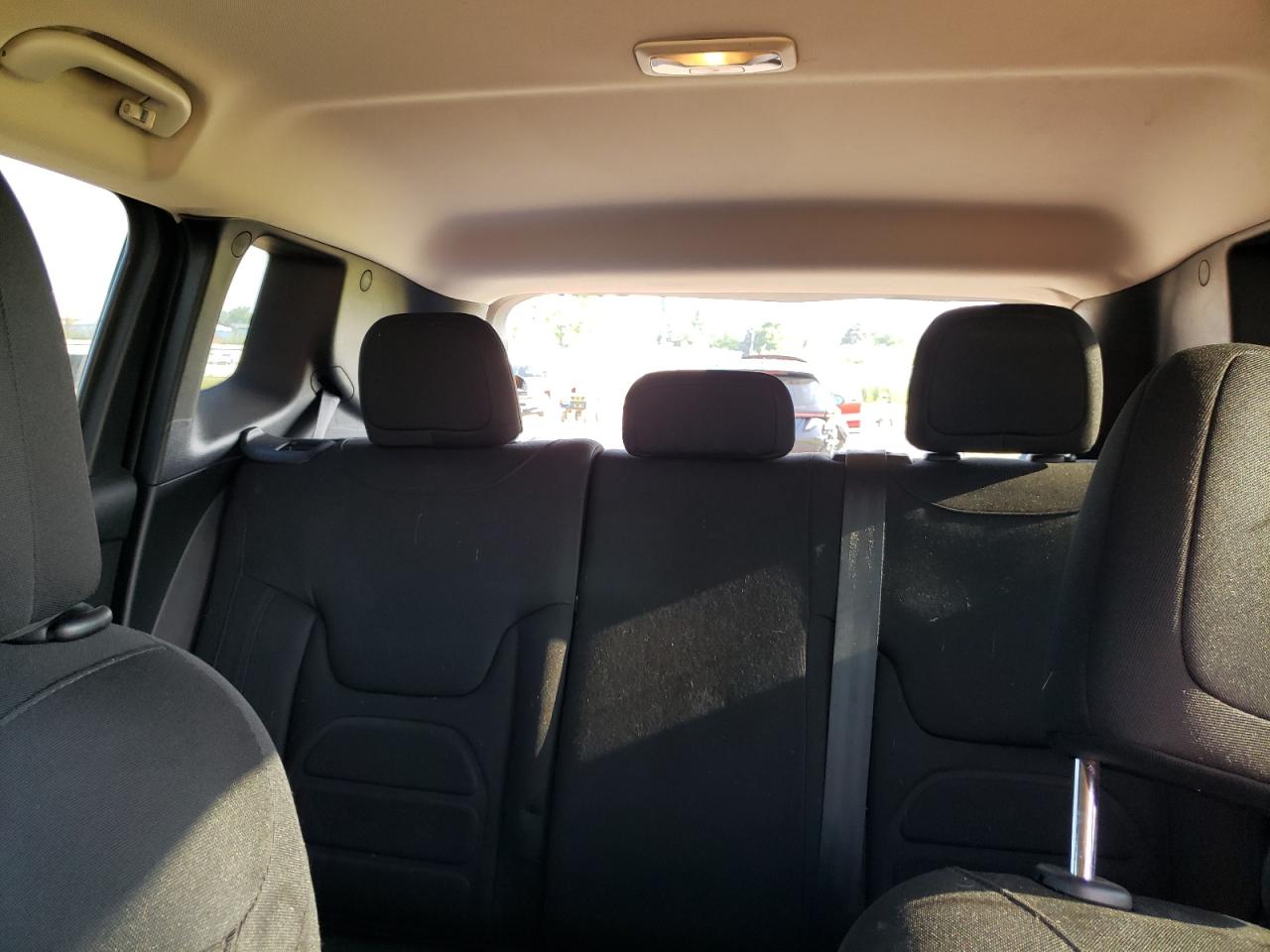 2020 Jeep Renegade Latitude VIN: ZACNJBBB4LPL69565 Lot: 64619475