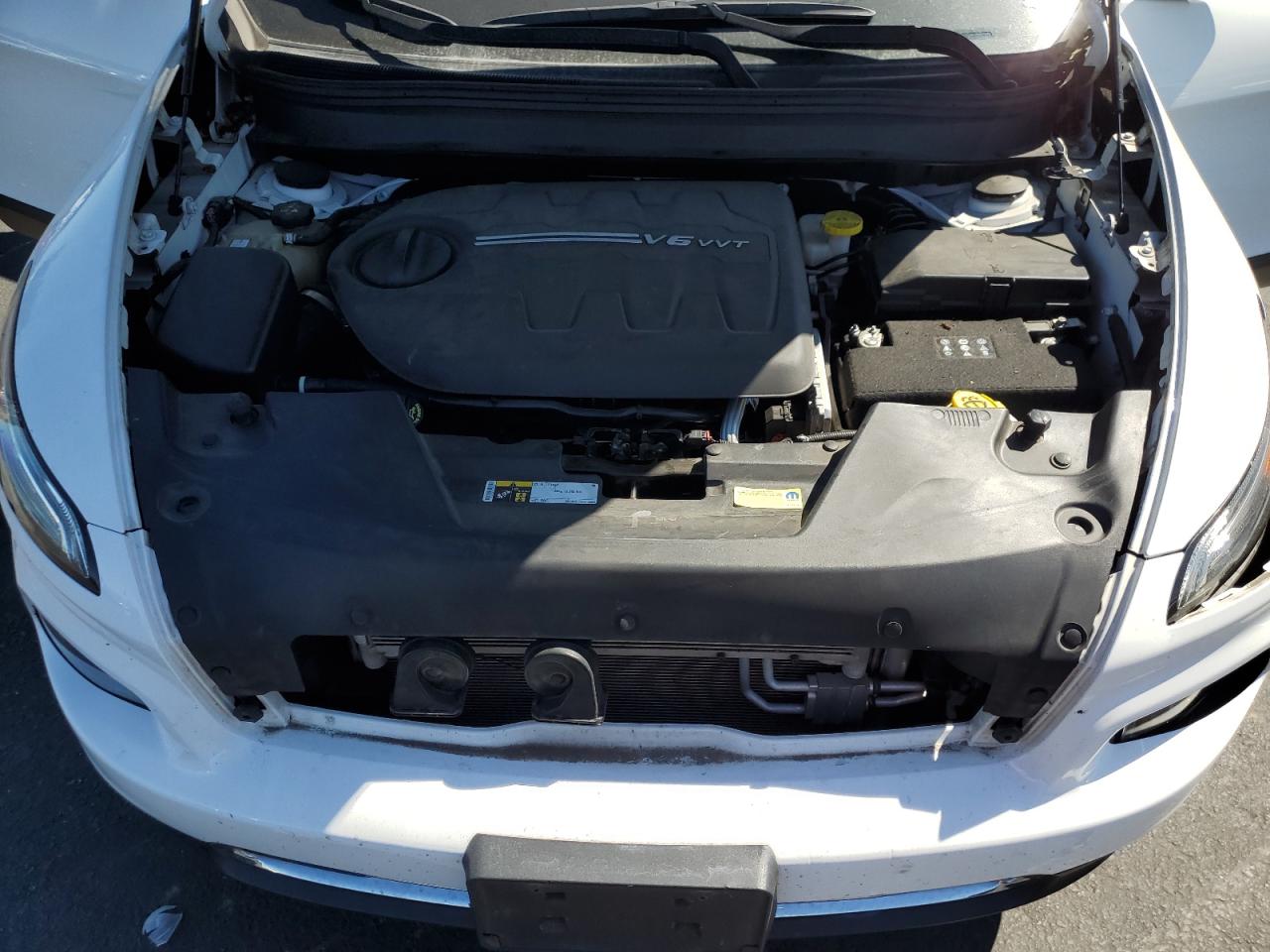2017 Jeep Cherokee Limited VIN: 1C4PJLDS2HW644150 Lot: 64274335