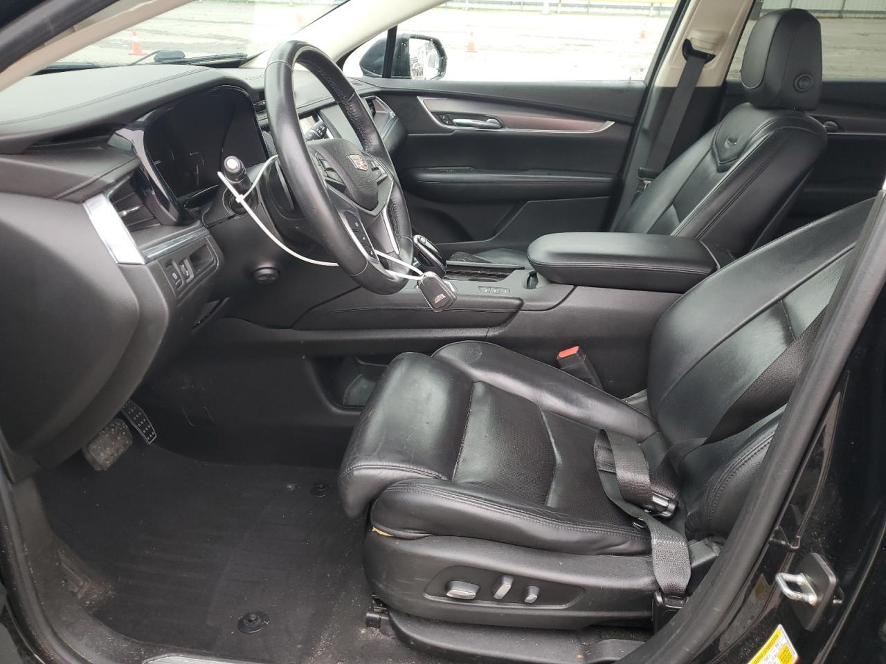 2017 Cadillac Xt5 Premium Luxury VIN: 1GYKNERS0HZ112388 Lot: 63130275